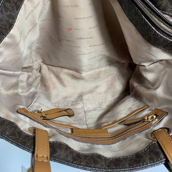 Michael Kors Brown Signature Coated Canvas Jet Set East/West Tote w/ Bag Charm - Picture 14 of 16